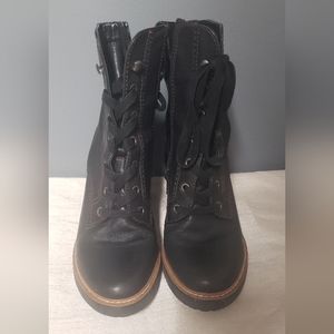 Naturalizer boots